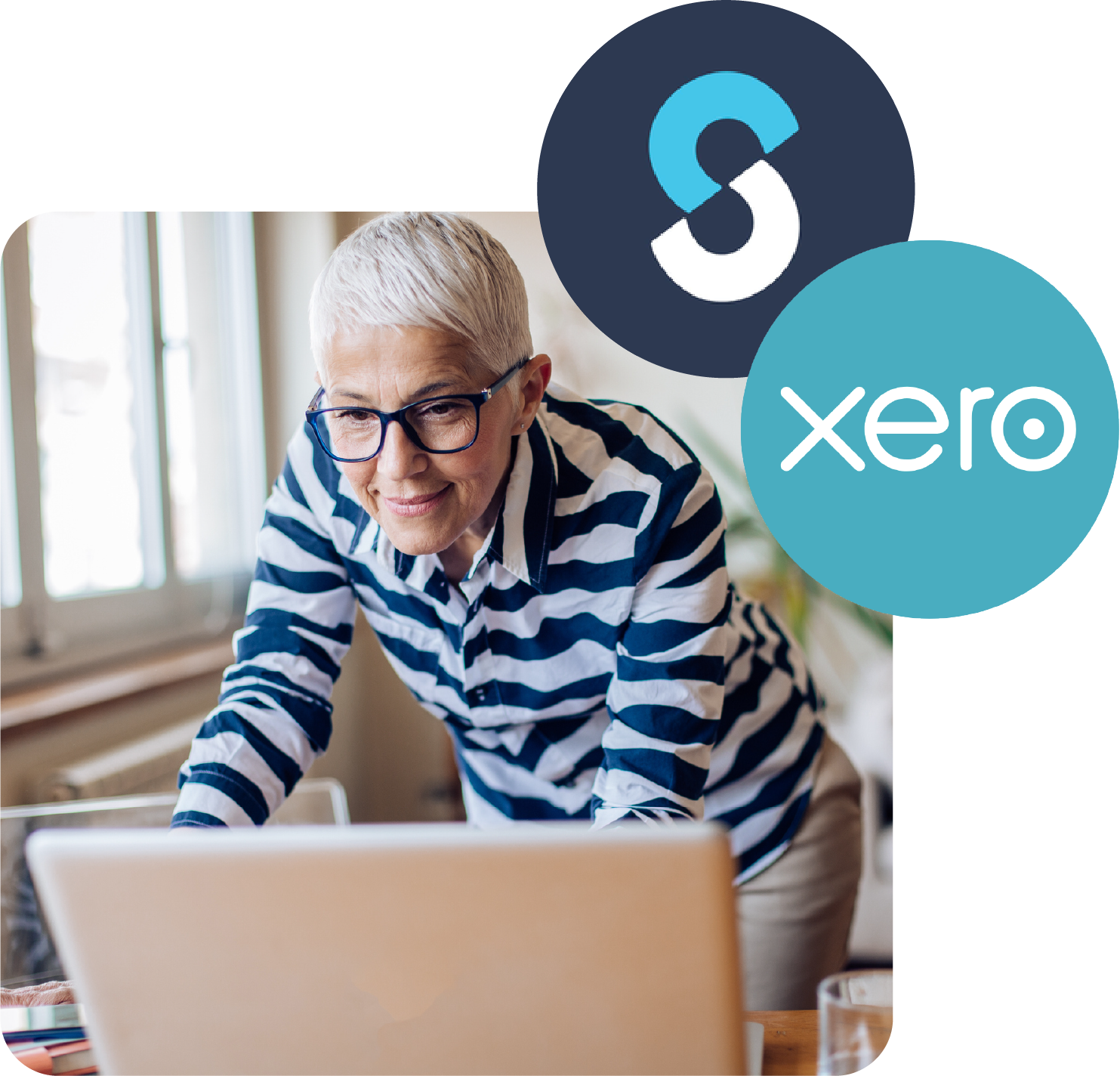 Female support worker on her laptop integrating Xero accounting software with ShiftCare