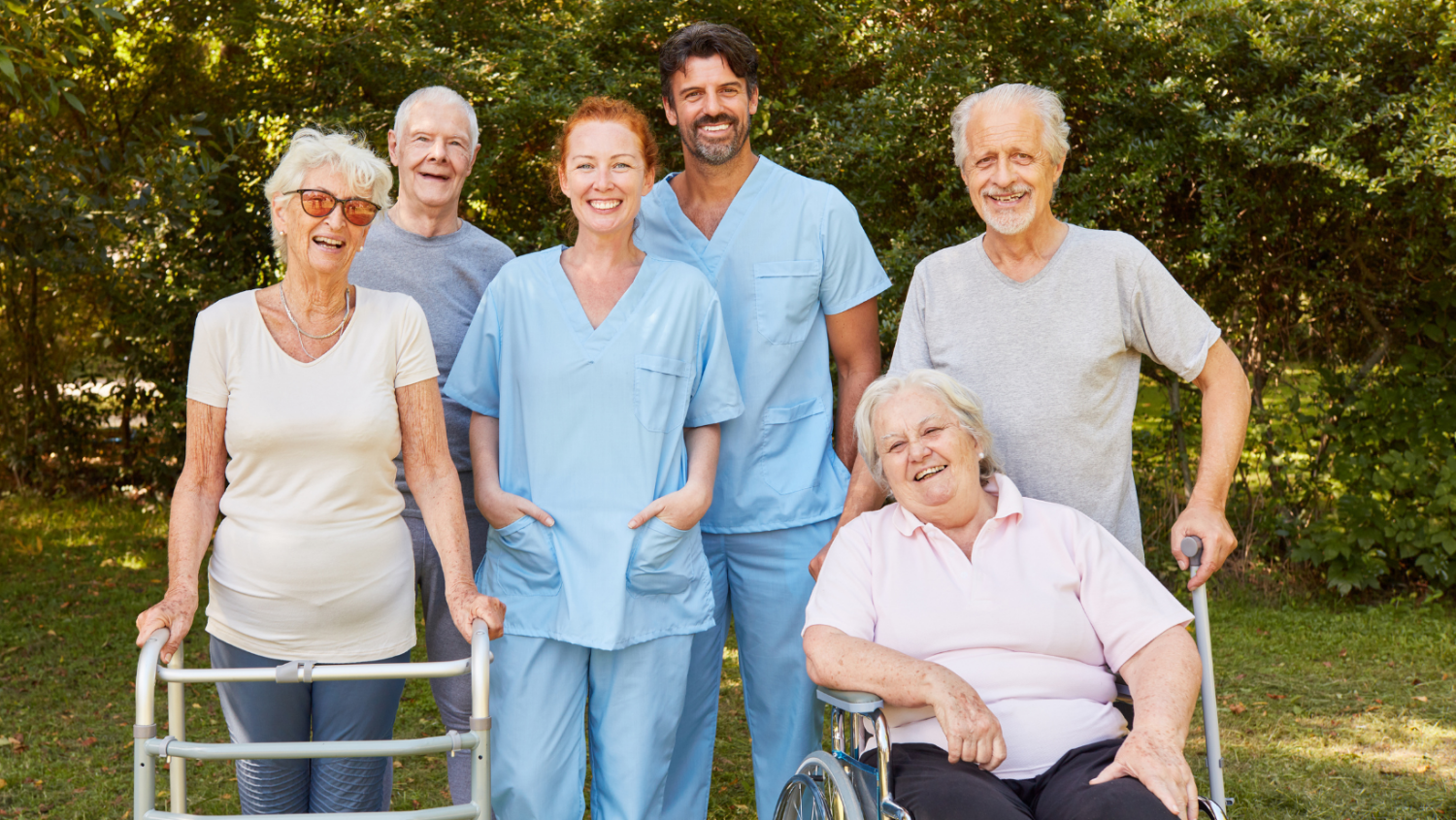 caregiver-team-with-clients-outside