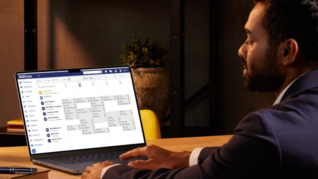 Employee using ShiftCare on desktop